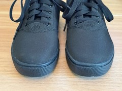 HEELYS PRO 20 Youth Size 4 Black Textile Lace Up Skate Shoes Unisex