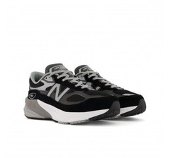 New Balance FuelCell 990 v6 Black Silver New 4.5 Kids – GC990BK6 – Damaged Box