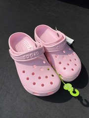 Crocs Junior 3 – J3 Pink 🌸 Classic Clog Fast Shipping New, White Tags.