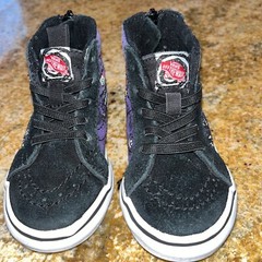 Vans Hi Zip Back The Nightmare Before Christmas Glow in the Dark Kids Sz 6.5