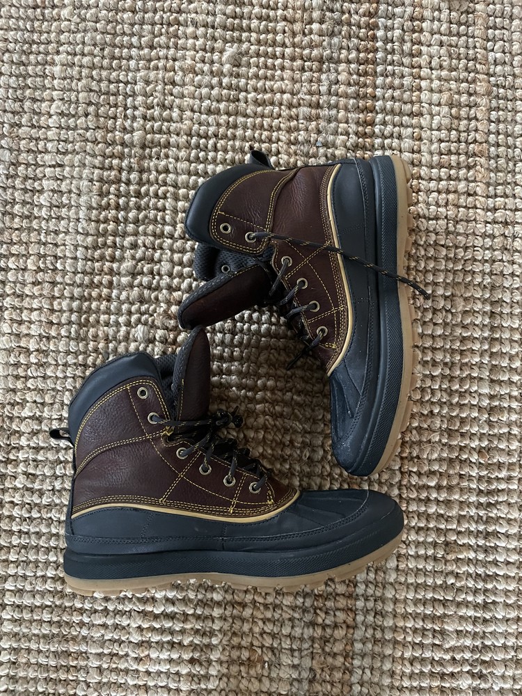Nike Woodside ACG Boots Mens Size 9 Waterproof Snow Rain
