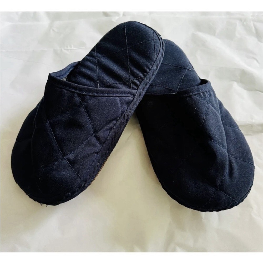 LUXE KIDS NAVY BLUE QUILTED SLIPPERS CUSHIONED MANDARIN ORIENTAL BANGKOK 5yrs EC