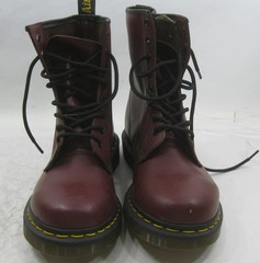 Dr. Martens 1460 Smooth Leather Lace Up Oil Resistant Boots Red youth size 6/7