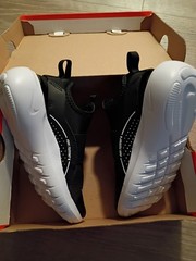 Nike Kids Size 13 Flex Runner 4