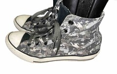 Converse All Star Chuck Taylor Hi Top Camouflage Youth Size 4