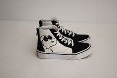 Vans x Peanuts SK8-Hi Reissue Sneaker – Joe Cool / Black Canvas – Toddler 12 US