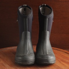 Bogs Boots Youth Size 3 BLK Classic High Handles Waterproof Outdoor Chore Garden