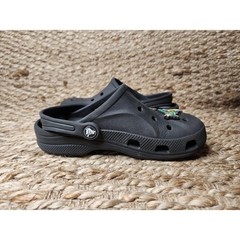 Crocs Baya Black Clog Unisex Boys Size J 2 Casual Comfort School Beach