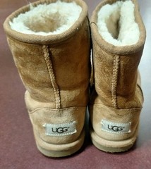 UGG Kid’s Classic II 1017703K Brown Suede Boots Size 3