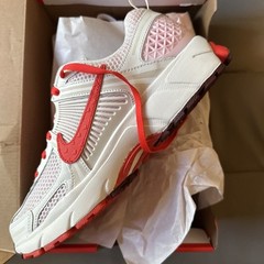 nike vomero 5