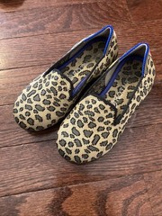 Rothys Kids Loafers Leopard The Kid Slip On Flats Shoes Size 10 Ballet Flat