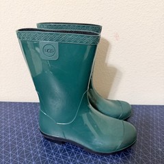 UGG Waterproof Rain Boots Kids Size 1 Green Rubber Pull On Spring Midcalf