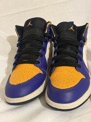 Nike Air Jordan 1 Mid „Lakers“ (style code DQ8426-517), Kia 3Y