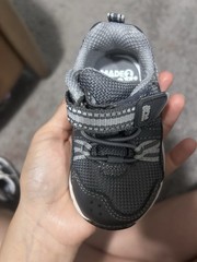 Stride Rite Made2Play Gray/Black Hook & Loop Athletic Sneakers Kids 2M