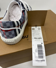 Burberry Kids‘ Mark Check Sneaker, Pale Blue Check 34 EU Little Kid A8713 US 3