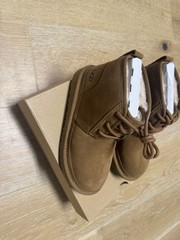 NIB UGG Kids Neumel II Boots | Chestnut lace up suede size 2
