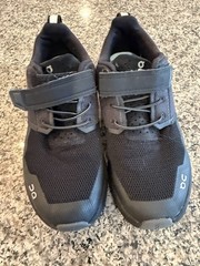 On Cloud Kids Sneakers Size 1.5