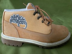 Timberland Chukka Boots Wheat Juniors 5.5M NICE Lugged Sole