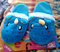 Kids Unicorn Slippers Size 2/3