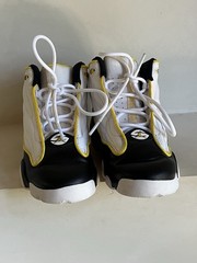 NIKE AIR JORDAN Pro Strong DC7909 107 Pre-School Kids White/Yellow SIZE 2.5Y