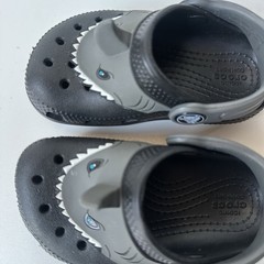 CROCS Fun IAMShark Clog Lab Unisex Black Size c 6