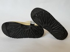 [1112386K-NBLC] Kids UGG CLASSIC CLEAR MINI