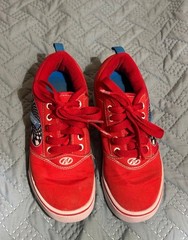 Red With Checkers & Blue Wheel Original Heely’s Size Unisex youth 3