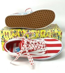 VANS Where’s Waldo Old Skool Canvas Red Kid’s Sneakers SIZE 2.5