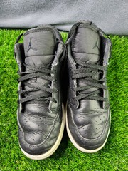 Big Kid’s Jordan 1 Low SE „Black Elephant“ Off Noir/Blk-Wht-Blk Size 6.5Y
