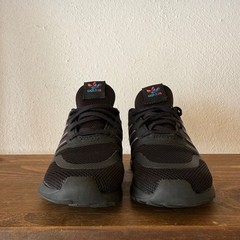 Adidas Multix Black Rainbow Gradient Sneakers Kids Size 9K HR1222