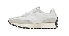 Sz 4.5 – New Balance 327 ‚Nimbus Cloud‘