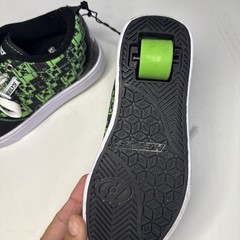 Heelys X Minecraft – Pro 20 Skate Sneaker – Youth 2