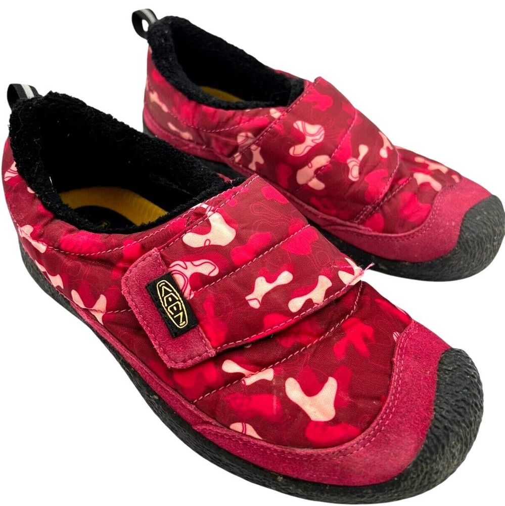 KEEN Big Kid Howser Low Wrap Casual Comfy Durable Slippers Jam/Rhubard size 5