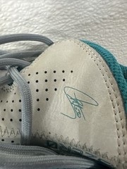 Under Armour Steph Curry 3ZERO Basketball Sz 6 Youth 3022117-101 Gray Teal
