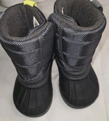 OshKosh B’Gosh Unisex-Child Splash Rain Boot Size 4M Gray And Neon Green