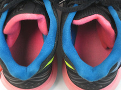 Nike Kyrie Just Do It Kid’s Size 5.5Y Black/Pink/Blue Basketball Shoes 8949