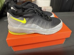 Size 13 (PS) – Nike Air Max Invigor Low Gray