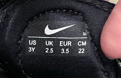 *EUC* Nike Sunray Protect 3 Black/White – Size 3Y – Youth-Kid Shoes-Hook & Loop