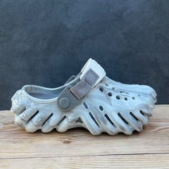Crocs Echo Marbled Clog Kids Size J5 / Women’s Size 7