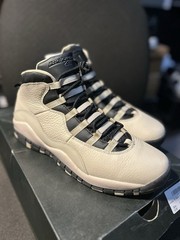 Jordan 10 Heiress pearl 9.5y