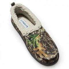 Magellan Outdoors Slippers Kids Size 2 Camo Faux Fur Lined Moccasins