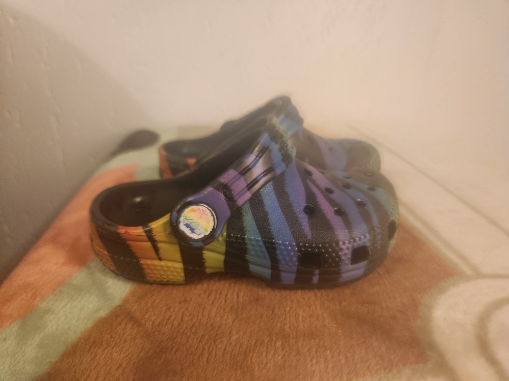 Crocs Children’s sz 7C Multicolor Slingback Sandals Clogs #14