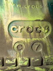 Crocs Kids Classic Marbled Clogs Marbled Teal Green Beige Shoes Size 7 Toddler