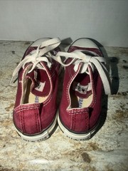 Converse Chuck Taylor All Star Maroon Canvas Low Top Youth Sneakers Size 12 kids