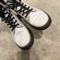 Dr Doc Martens Zavala White Combat Boots Side Zipper Youth Size 6 Unisex