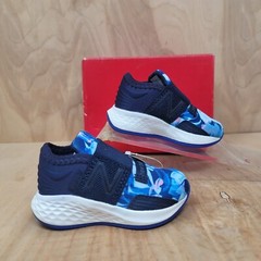New Balance Kids Sneakers Toddler Size 4 Wide Blue Casual Hook & Loop Shoes