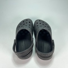 Crocs Classic Clogs Black Lightweight Comfort Casual Slip On Shoes Youth Size 2