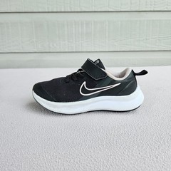 Nike Star Runner 3 Hook & Loop Sneaker SZ 11C Black Pink Athletic DA2777-002