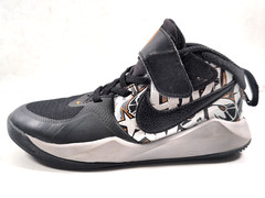 Nike Team Hustle D 9 GRFT PST Basketball Shoes Boys 13C CQ3706-00