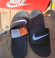 Nike Kawa Slide GS/PS Black Kids Slip On – Size 7Y #819352001